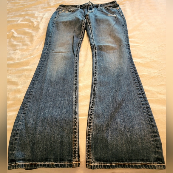 Miss Me Western Chloe Boot Medium Wash Jeans With Embellished Turquoise Accents - Picture 3 of 11